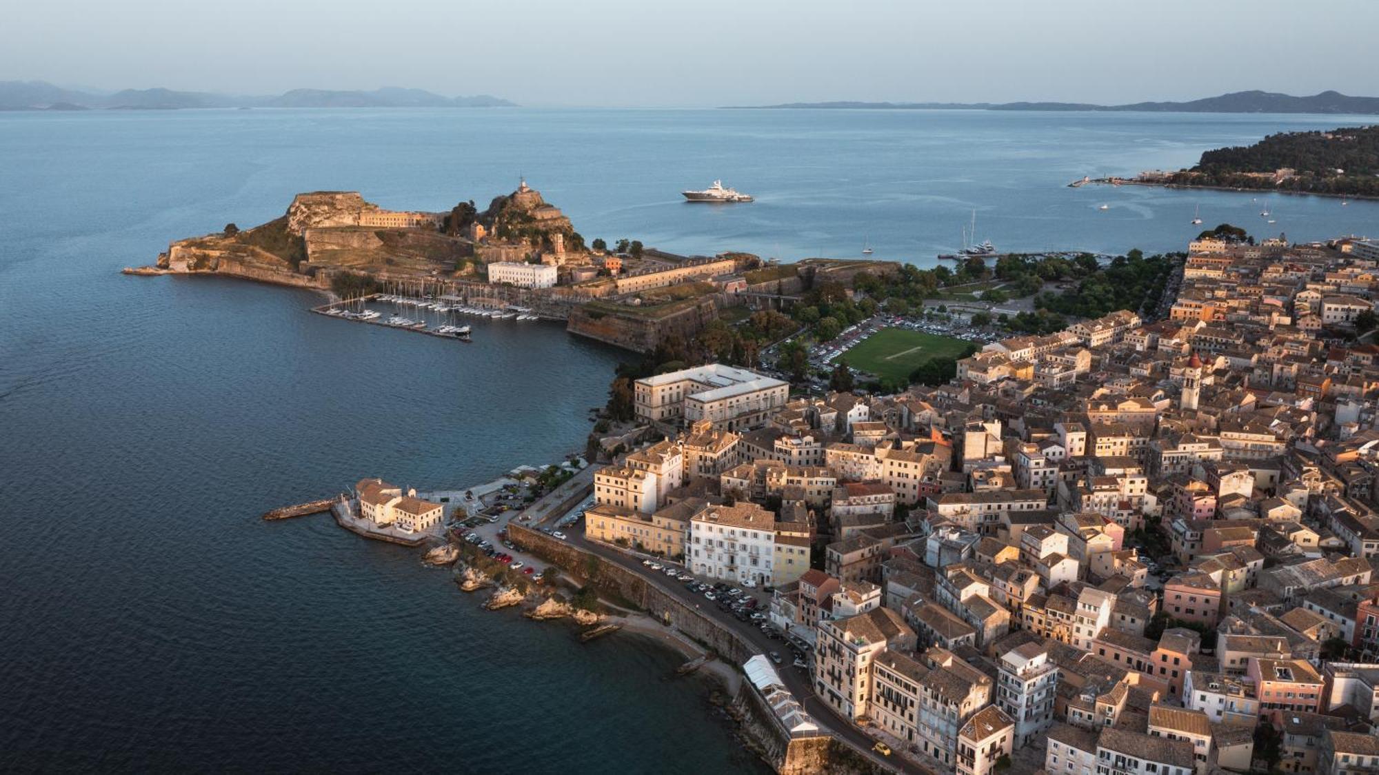 Saint'S Alley Suite Corfu  Buitenkant foto